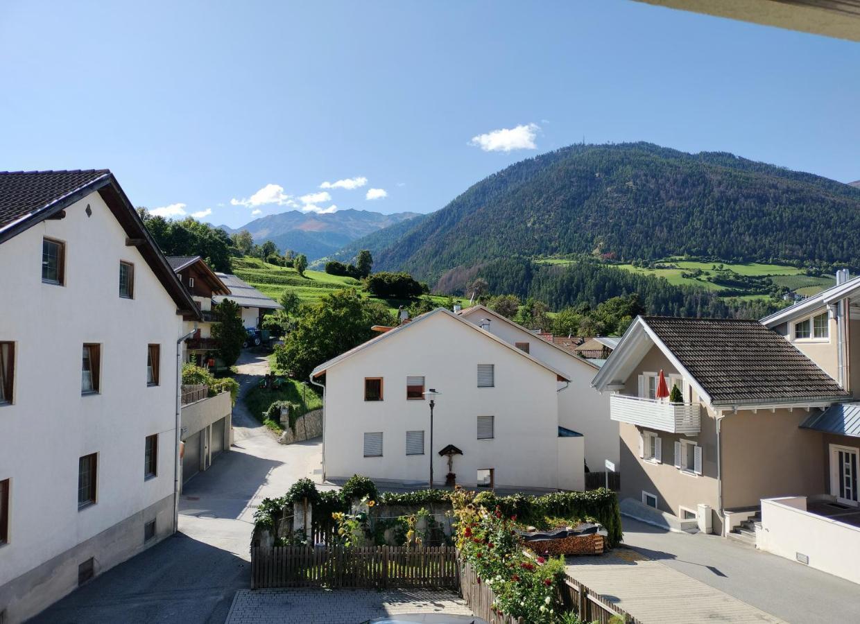 Haus Am Brunnen Apartment ปราโตอาโลสเตลวิโอ ภายนอก รูปภาพ